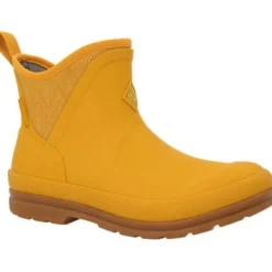 Muck Women's Original Waterproof Ankle Work Boot -- OAW8DOT