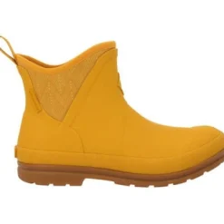 Muck Women's Original Waterproof Ankle Work Boot -- OAW8DOT
