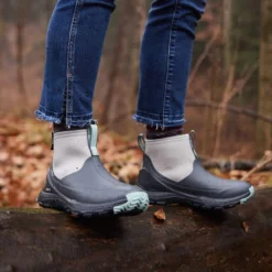 Muck Women's Outscape Max 6