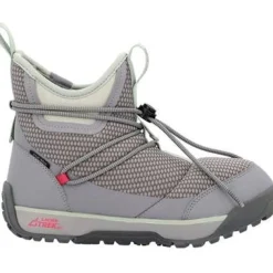 Xtratuf Women's Nylon Ice 6" WP 200G Ankle Deck Boot -- AIWN100